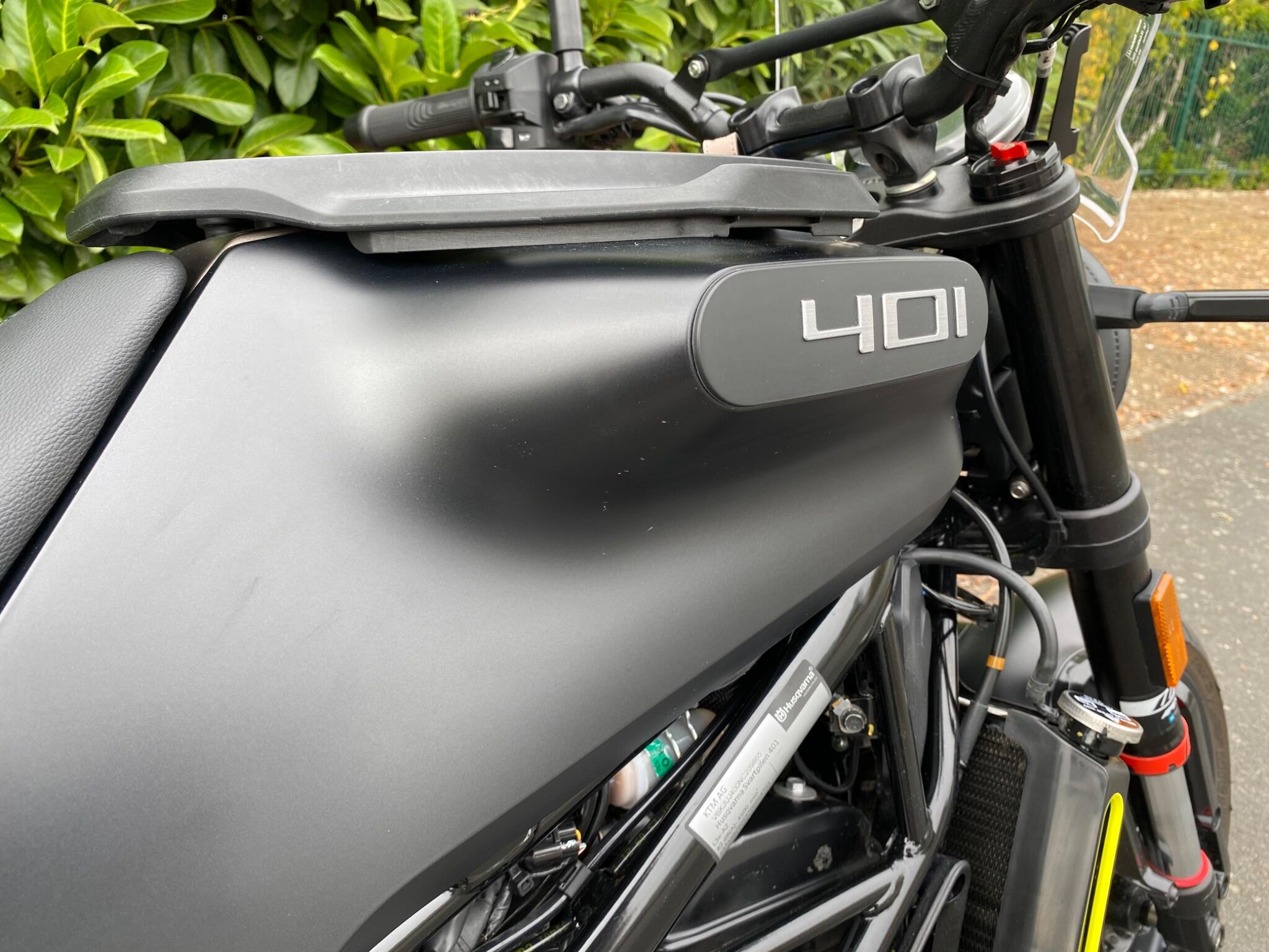 2022 72 Reg Husqvarna Svartpilen 401